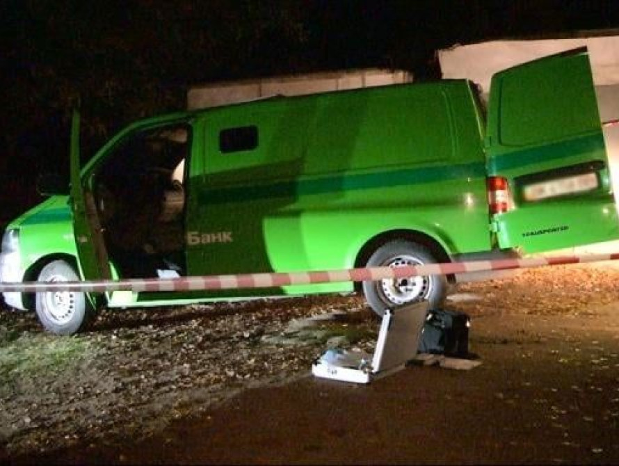 Боец "Азова" о нападении на инкассаторов в Запорожской области: добровольцев пытаются дискредитировать