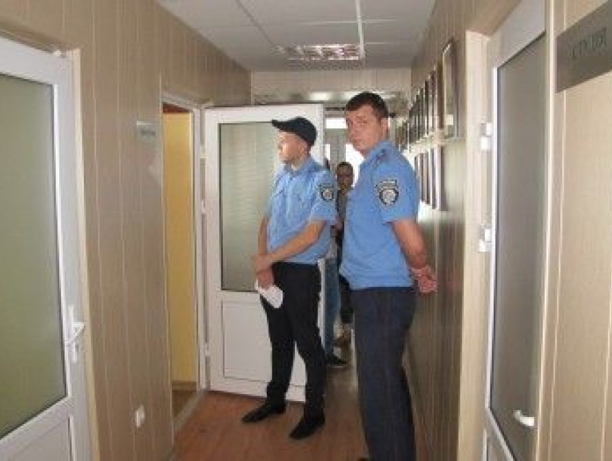  Захват телеканала оппоблоковцами в Запорожской области "омыли" фекалиями (видео)