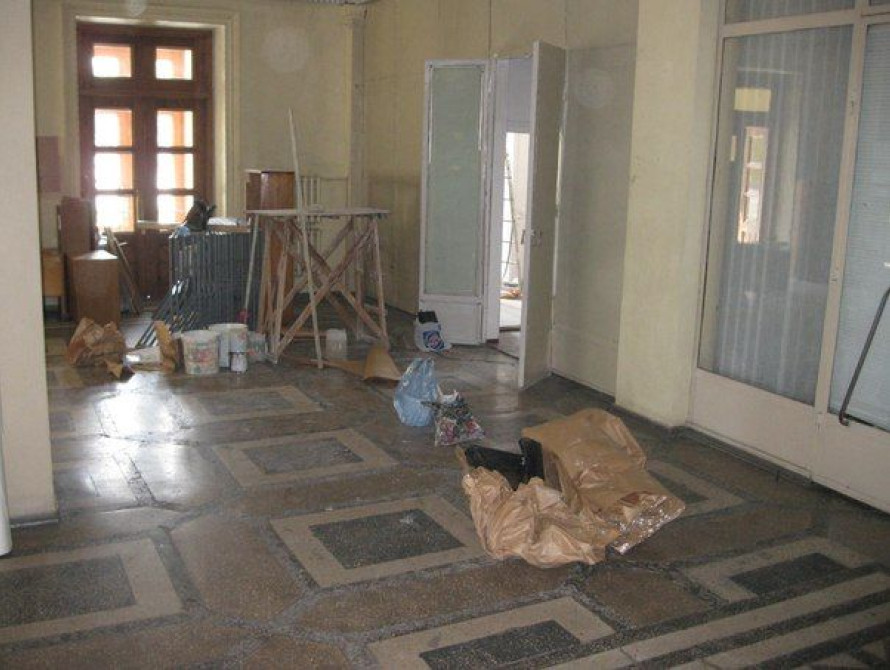 В Запорожье массово ремонтируют административные здания (ФОТО)