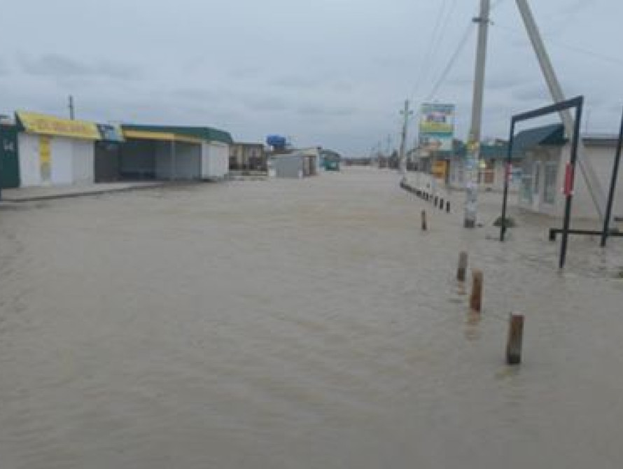 В Кирилловке из-за непогоды затопило базы отдыха