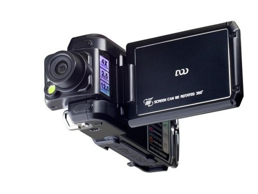 В Запорожье сняли на видео забег мужчины в неглиже по центральному проспекту