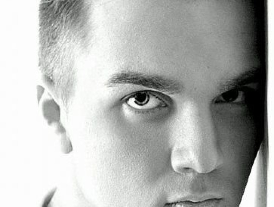 Запорожец стал финалистом российского песенного конкурса "Голос" (видео)