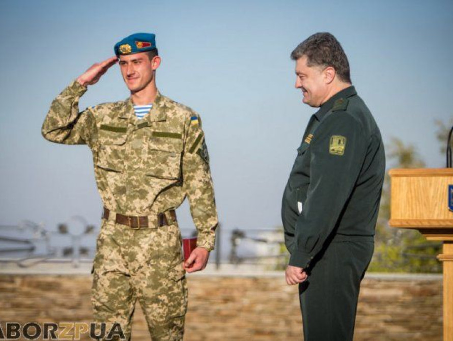 Официально: Президента Порошенко не ждут на открытие больницы под Запорожьем