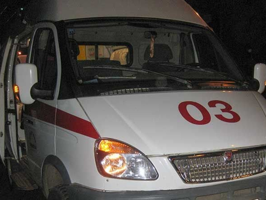 В Запорожье автомобиль упал с недостроенных мостов