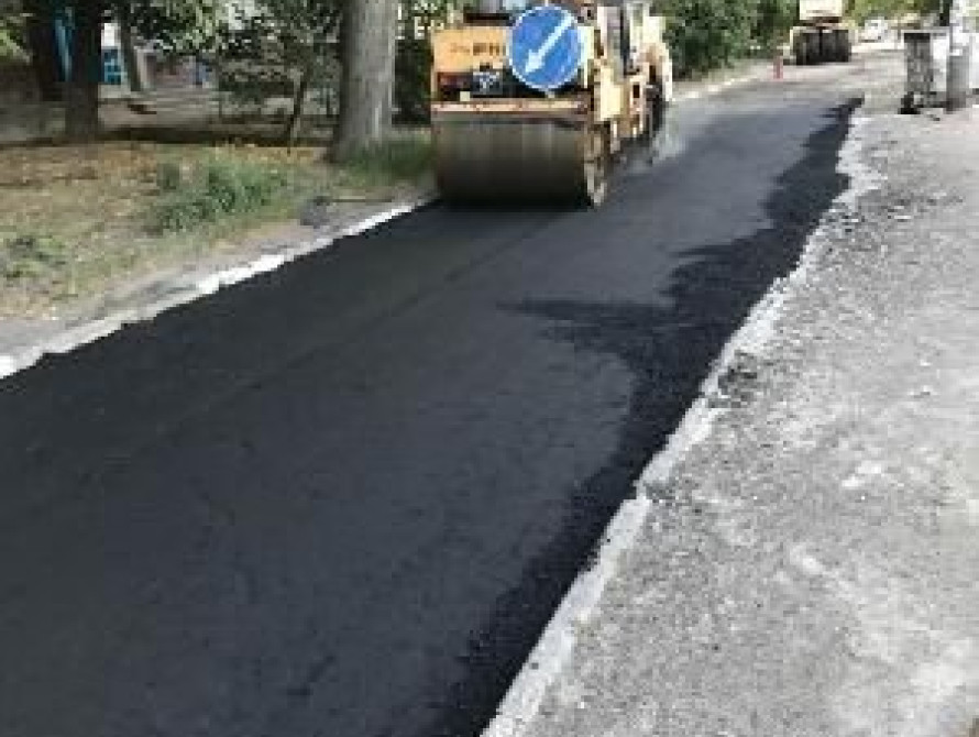 В Запорожье в этом году обещают отремонтировать  внутриквартальные дороги по 100 адресам