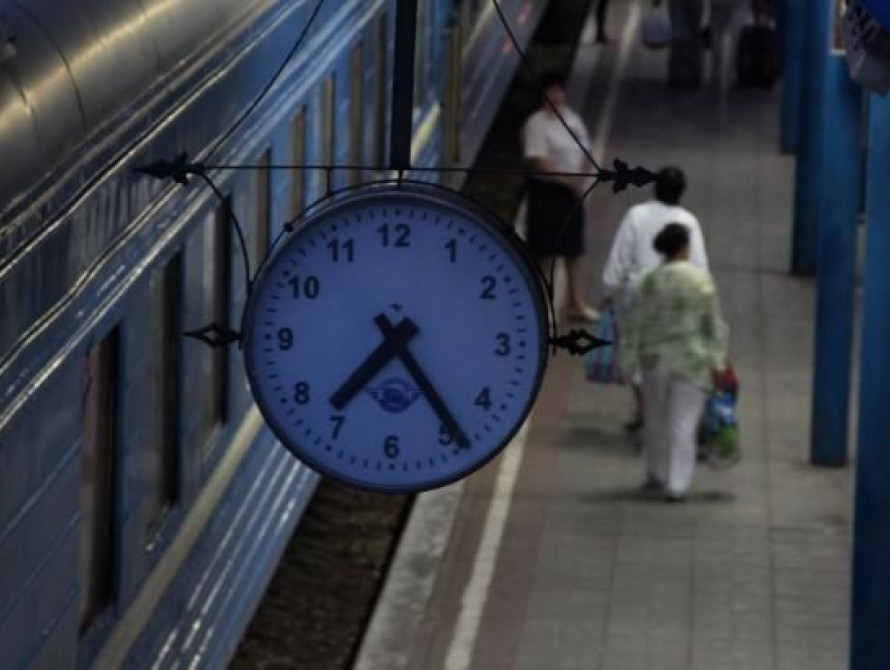 Американец пришел в восторг от поездки в плацкарте на запорожский курорт (видео)