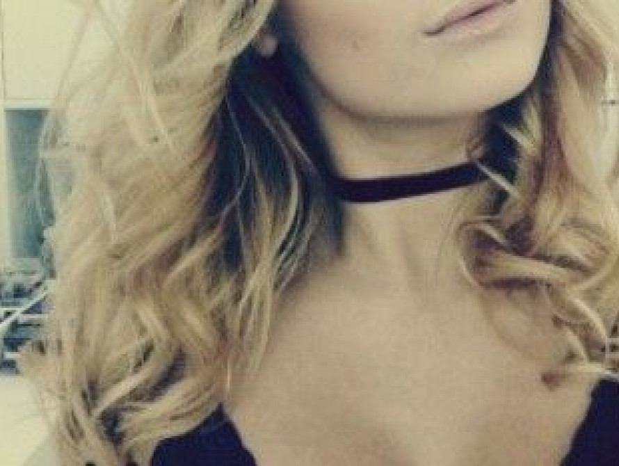 В Запорожской области девушка предлагает продать свою невинность за 50 тысяч гривен