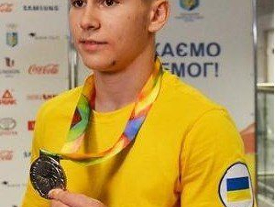 Спортсмен из Запорожья завоевал сразу три золотых медали на Чемпионате Украины по спортивной гимнастике
