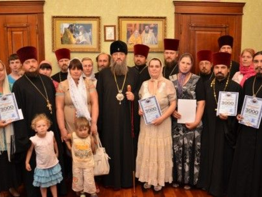 В Запорожье Владыка Лука назвал установление Католического Рождества госпраздиком - политическим проектом