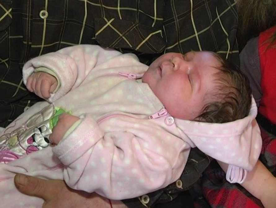 В Запорожье родился малыш, весом более 7 кг (фото)