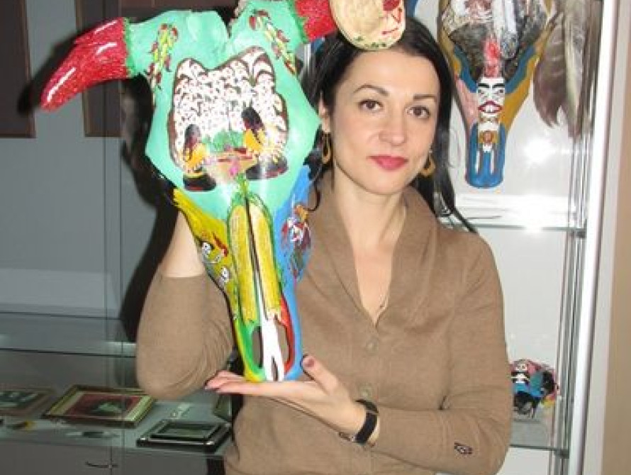 Художница из Запорожья рисует на черепах (фото) 