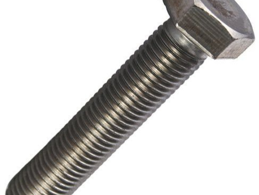 В Запорожье женщина обнаружила в кексе болт (фото)