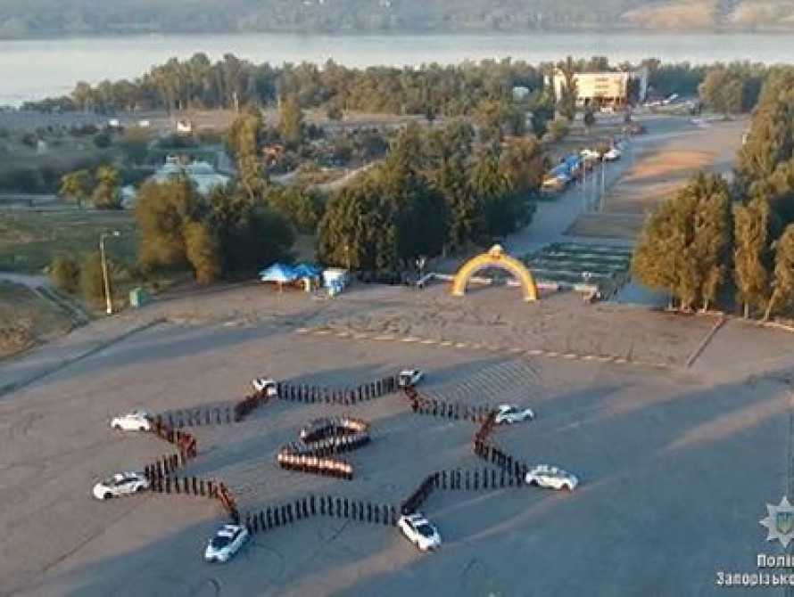 В Запорожье горожан с детьми зовут на День рождения Патрульной полиции 
