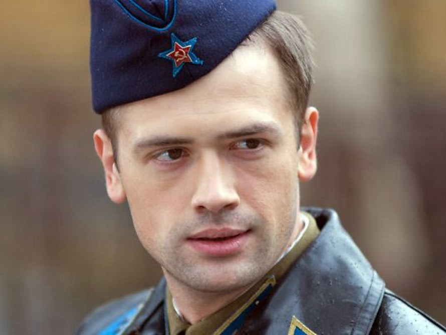 Российский актер из Запорожья сравнил украинцев с папуасами