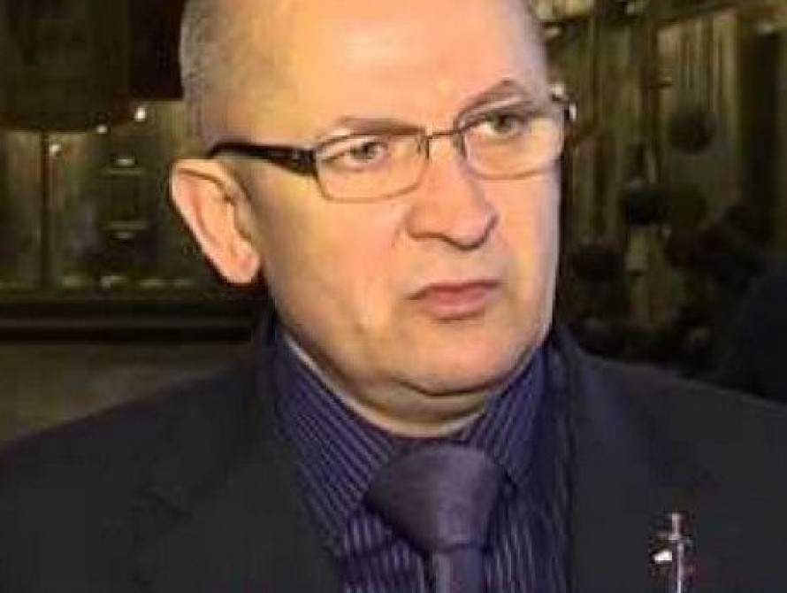 Запорожский "адмирал-академик" от имени командующего ВМС наградил сам себя