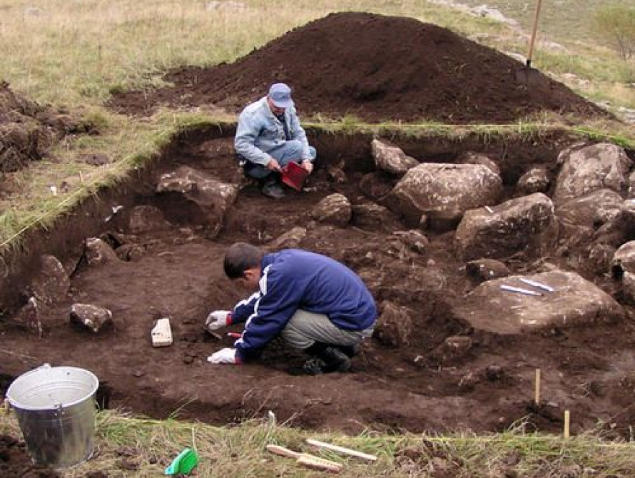 На Мамай-Горе запорожские археологи нашли захоронение женщины-воина (фото)