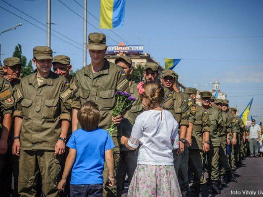 В Запорожье на День независимости вход на площадь Фестивальную будет через рамки металлоискателей