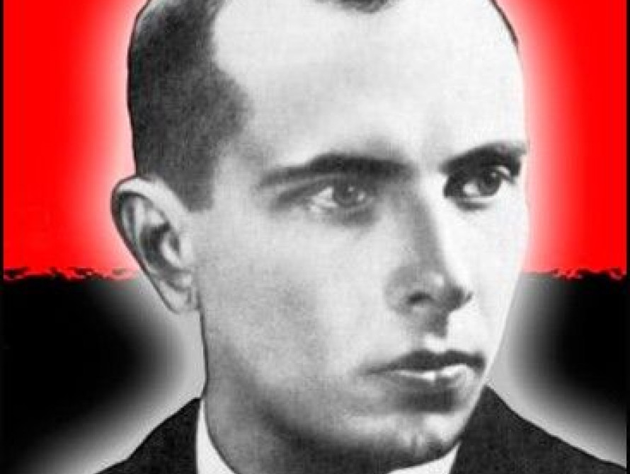 В Запорожье состоялся автопробег в честь 110-летия Степана Бандеры 