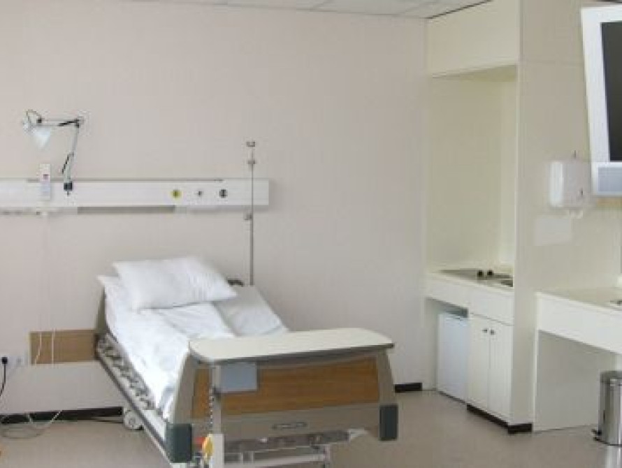 Женщин, больных раком молочной железы, приглашают на бесплатные исследования