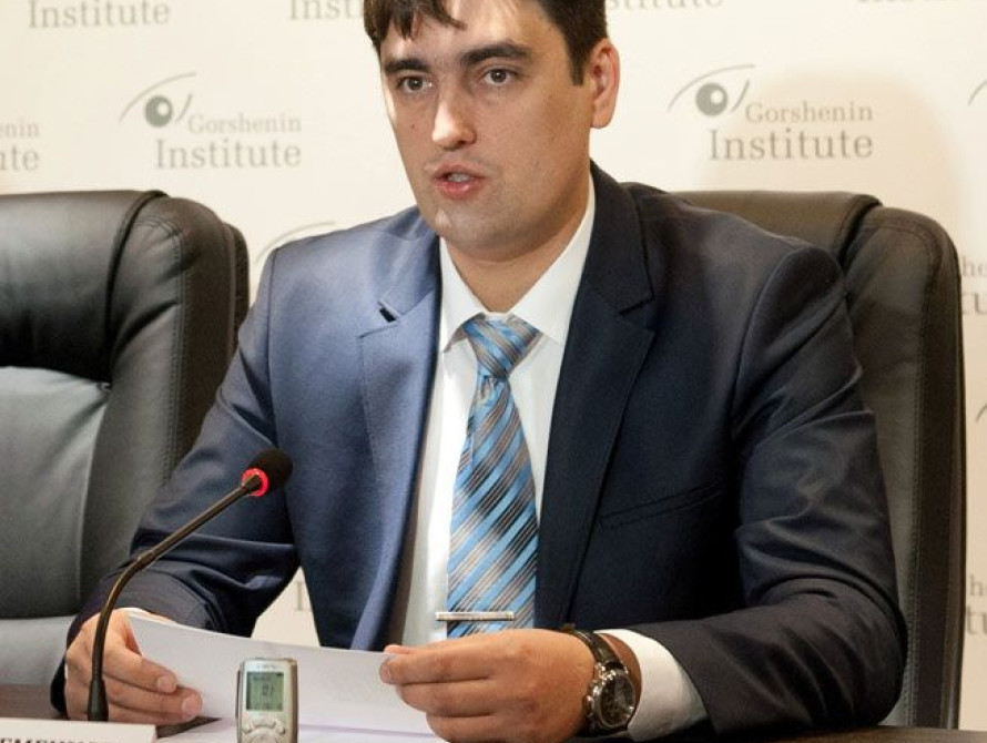  Егор Семенков: В Верховной Раде нужна мощная запорожская команда