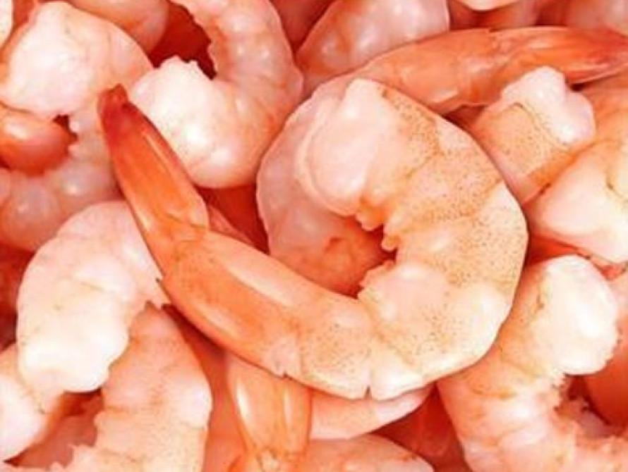 На Запорожском курорте люди массово отравились креветками