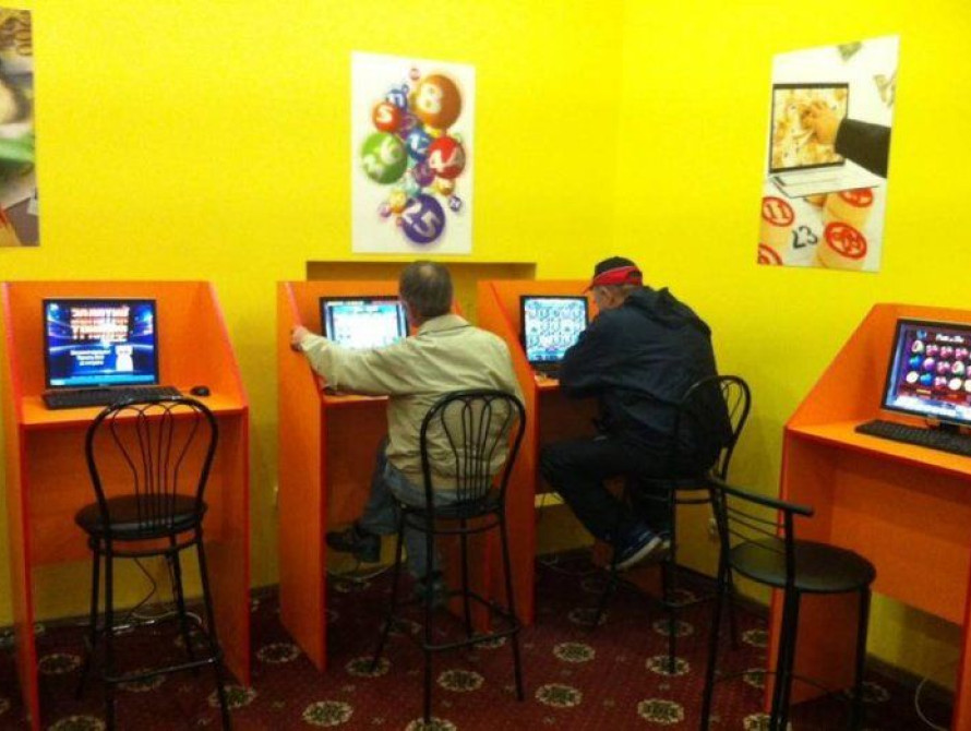 В Запорожье  СБУ "накрыли" 6 подпольных игорных залов (фото, видео)