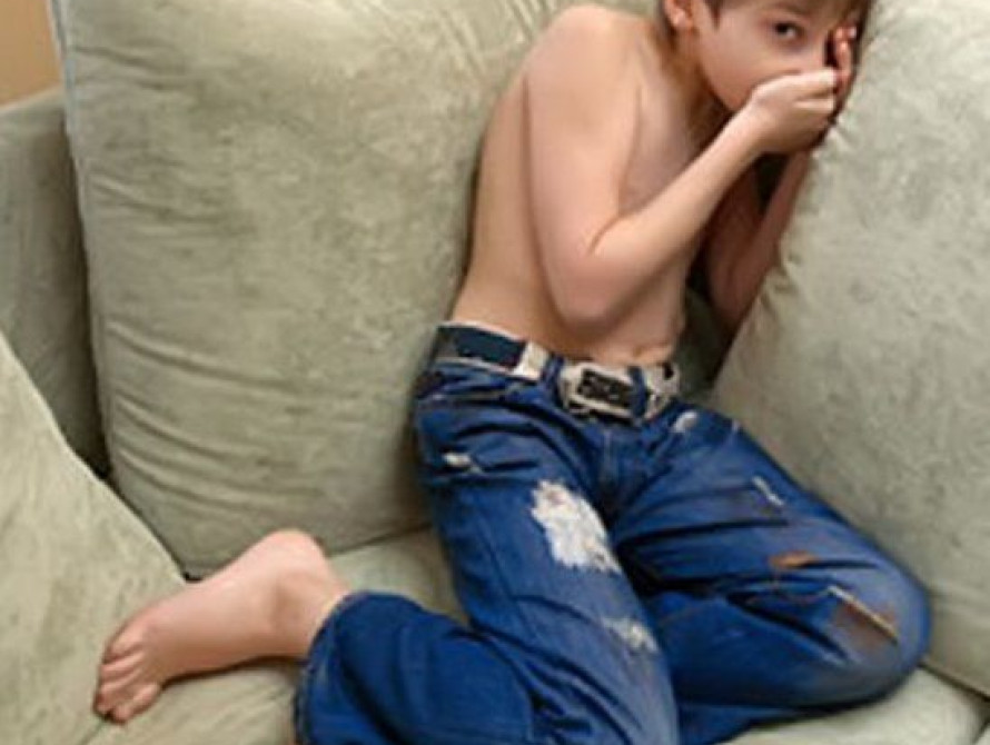 В Запорожье в парке мать избила ребенка (видео)