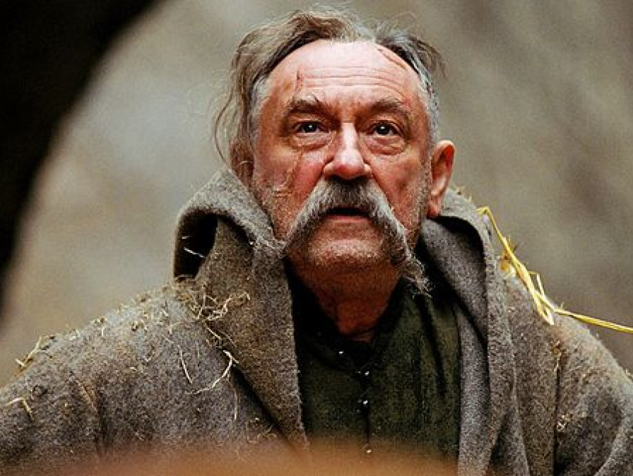 Новый "Тарас Бульба" в Запорожье: 40-летний мужчин нанес ножевые ранения 16-летнему сыну