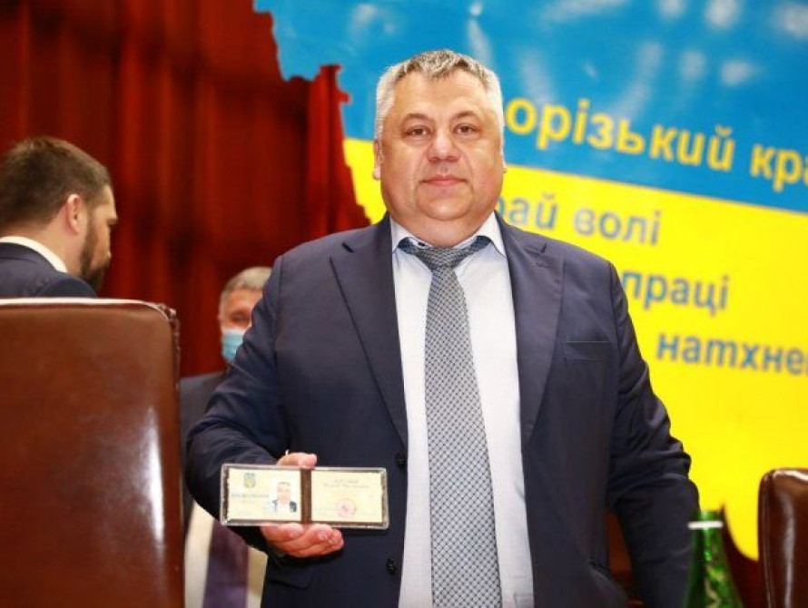 В Запорожье депутаты от "Слуги народа" заявили о давлении во время голосования "за Боговина" и вышли из фракции