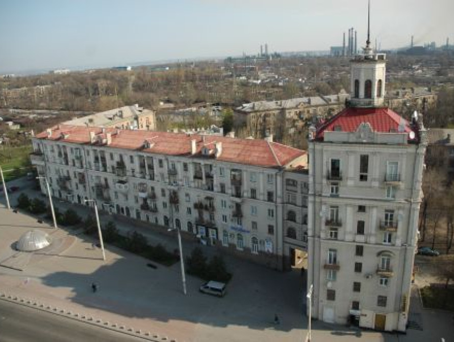 В Запорожье показали, как выглядит изнутри башня исторического дома, которая разрушается уже более 10 лет