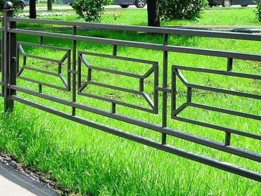 В Запорожье на покраску 400 метров ограждений потратят 100 тысяч гривен