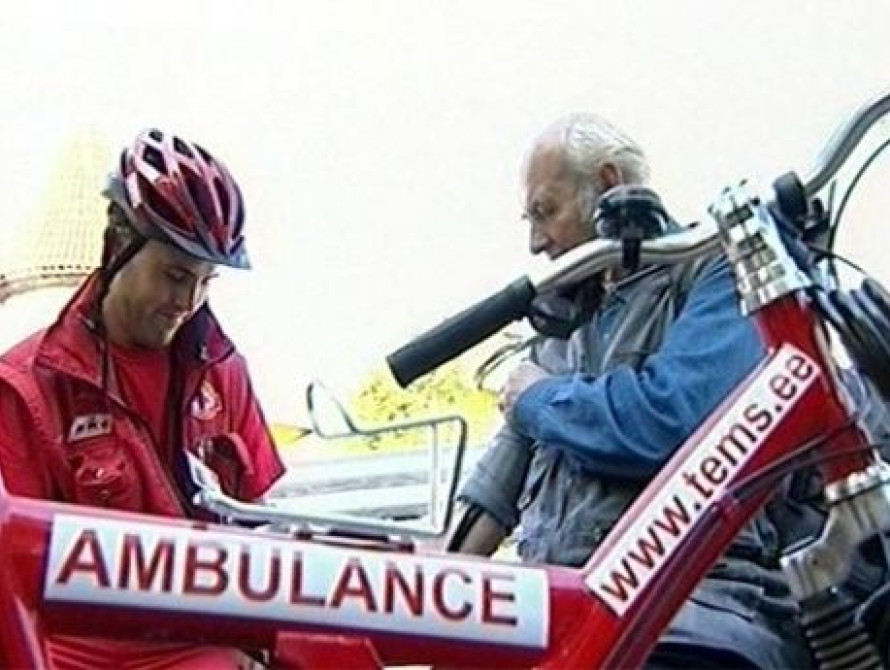 В Запорожской области медики будут ездить на работу на … велосипедах (фото)