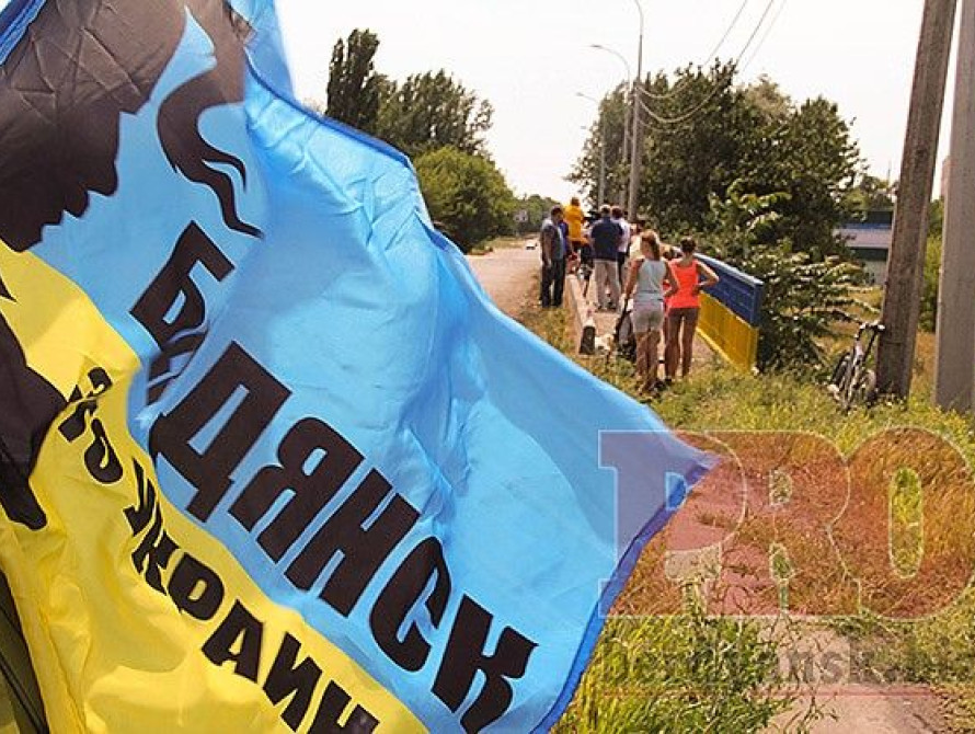 Летнее расписание поездов в Бердянск: сколько будет стоить доехать из Запорожья?!