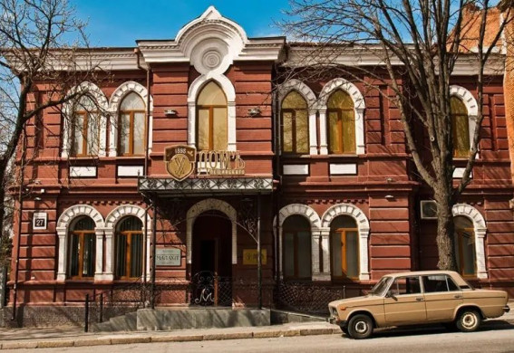 У Запоріжжі ще два будинки внесли до реєстру пам'яток архітектури