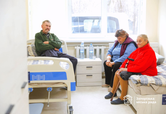 У Запоріжжі відкрили транзитний центр для евакуйованих людей з інвалідністю та пенсіонерів