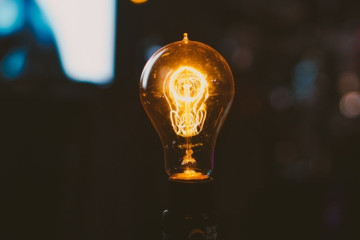 Графіки вимкнень світла в Запоріжжя на 6 грудня будуть м'якішими: подробиці (ОНОВЛЕНО)