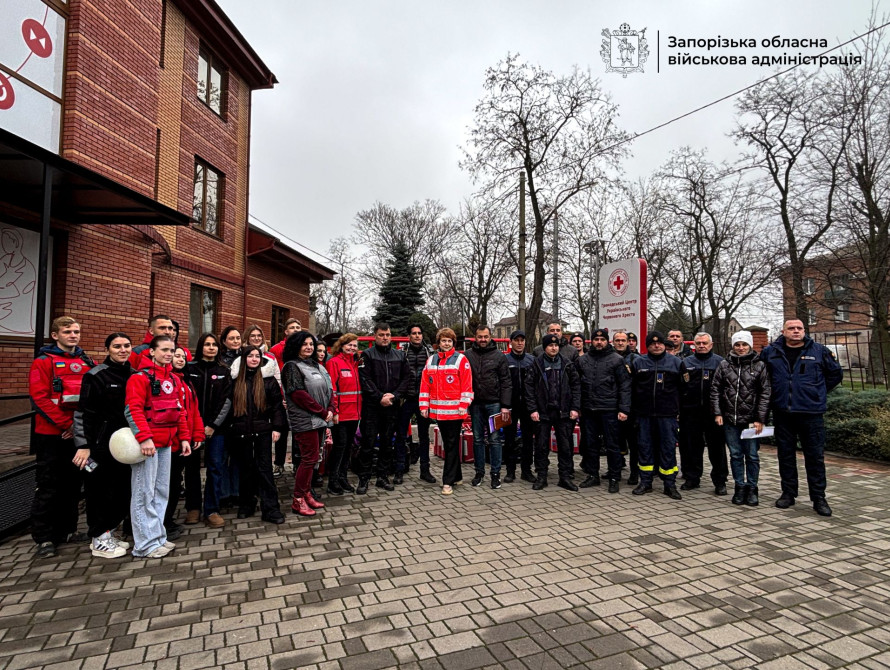 Червоний Хрест передав громадам на Запоріжжі пожежне спорядження
