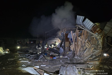 У Запоріжжі зросла кількість постраждалих внаслідок нічного обстрілу (фото, відео)