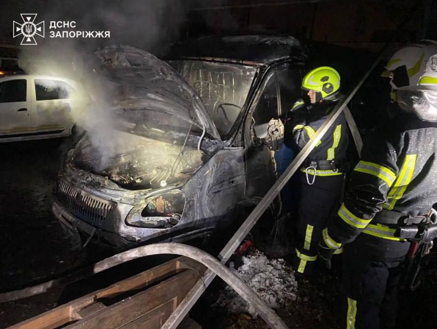 У Запоріжжі горіла вантажівка