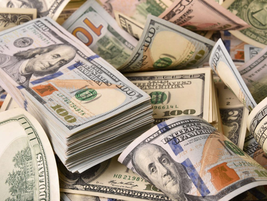 Долар знову пробив історичний максимум