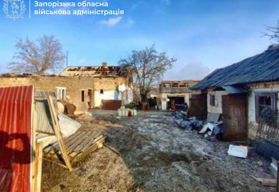 Росіяни поранили жінку у Запорізькому районі