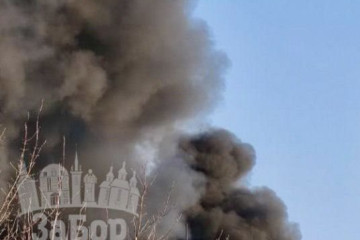 Наслідки атаки дронами по Запоріжжю: над містом величезний стовп диму (фото, відео)