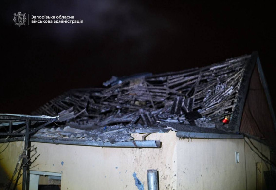 Понад 700 ударів по Запоріжжю та області, є поранений: зведення