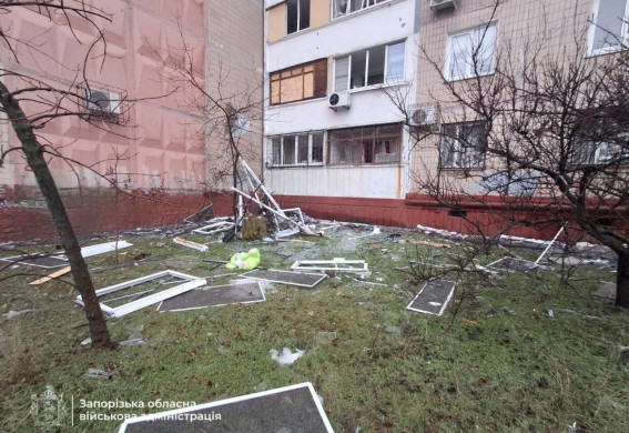 Внаслідок обстрілу Запоріжжя пошкоджені понад 10 будинків: подробиці (фото, відео)