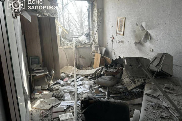 Росіяни вдарили по гінекологічному відділенню Запорізького пологового будинку: подробиці (фото, відео)