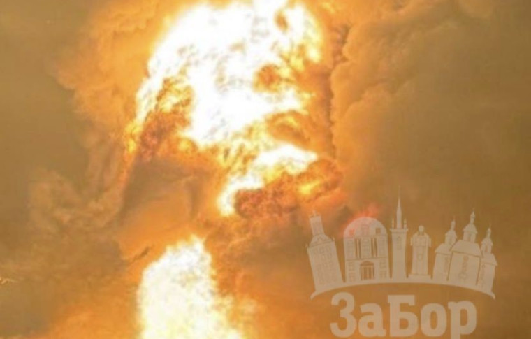 В Запоріжжі через приліт спалахнула сильна пожежа: частина мешканців залишилася без світла і тепла (фото)