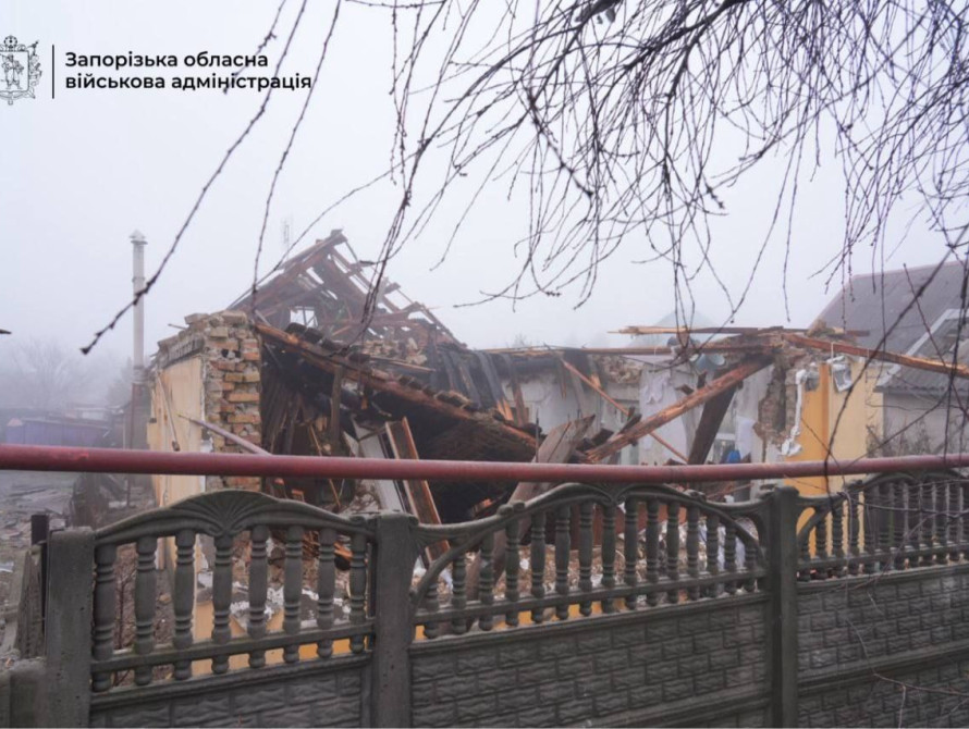 Зруйнований будинок у Запоріжжі