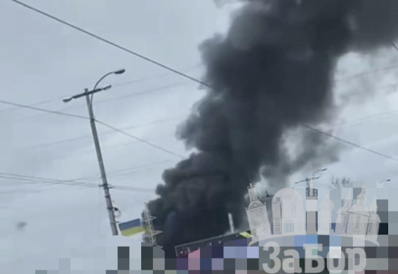 У Запоріжжі енергетики потрапили під повторний обстріл під час ремонту обладнання (фото)