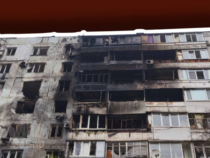 Пошкоджена багатоповерхівка по вул. Дунайській