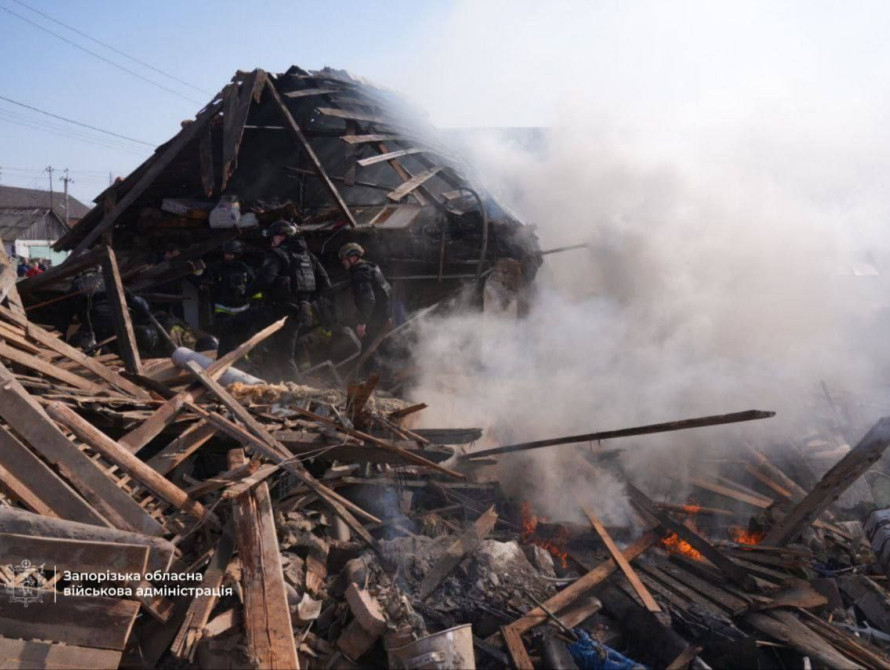 Наслідки удару по приватному сектору Запоріжжя